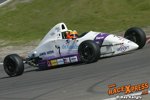 Shirley van der Lof in Formule Ford